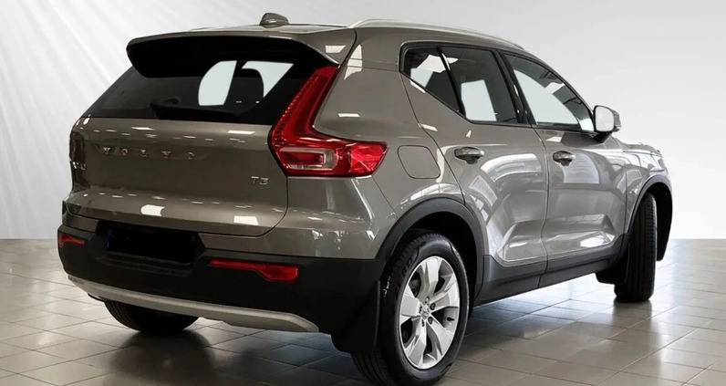 Volvo XC 40 cena 138000 przebieg: 37000, rok produkcji 2022 z Czerwionka-Leszczyny małe 46